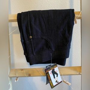 Women’s Black Slimming Capri Jean Jeggings 1X/2X